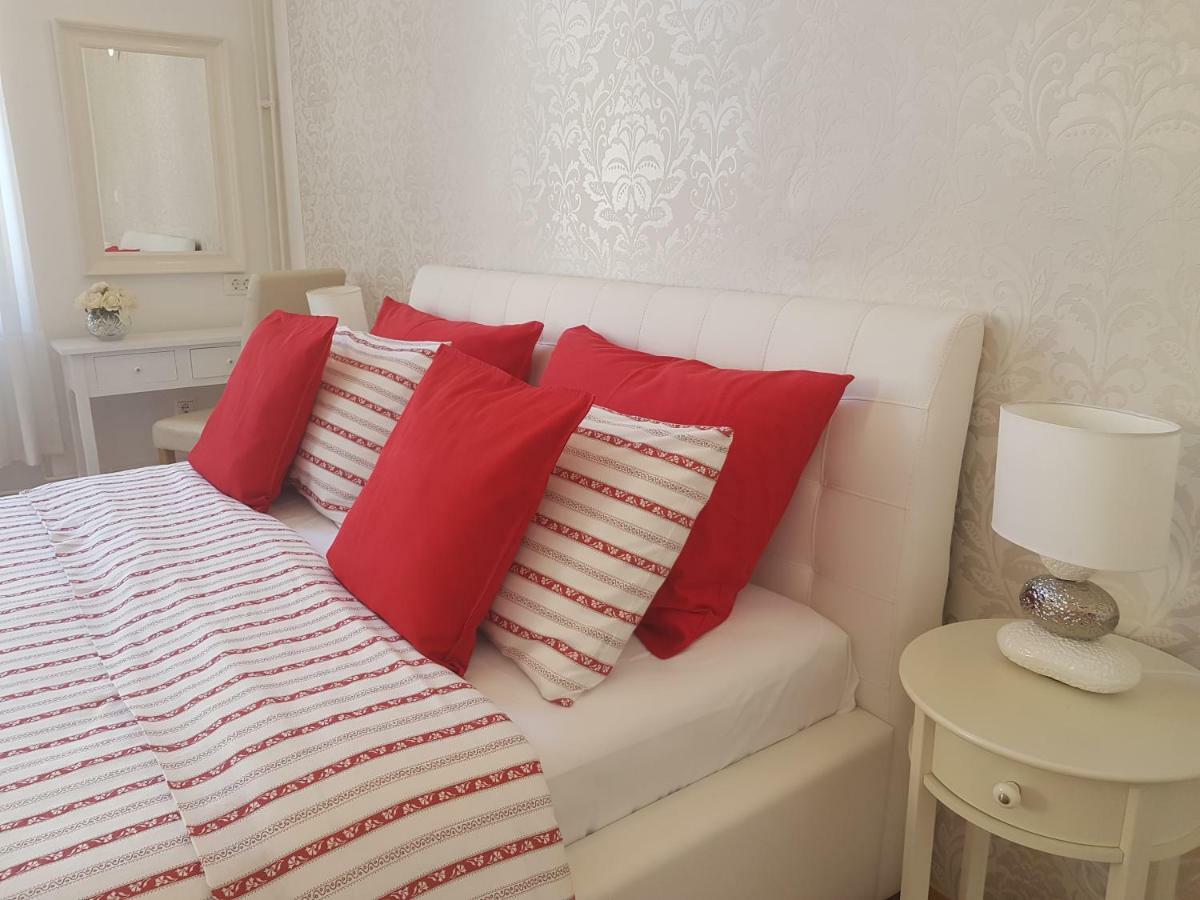 Apartment Nena With Private Free Parking Opatija Bagian luar foto