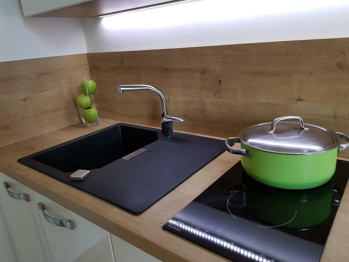 Apartment Nena With Private Free Parking Opatija Bagian luar foto
